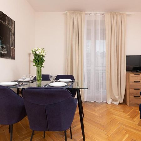 City Center Apartment Elektoralna By Noclegi Renters ワルシャワ エクステリア 写真
