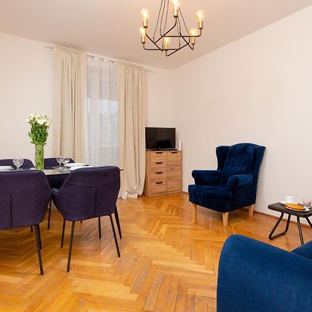 City Center Apartment Elektoralna By Noclegi Renters ワルシャワ エクステリア 写真
