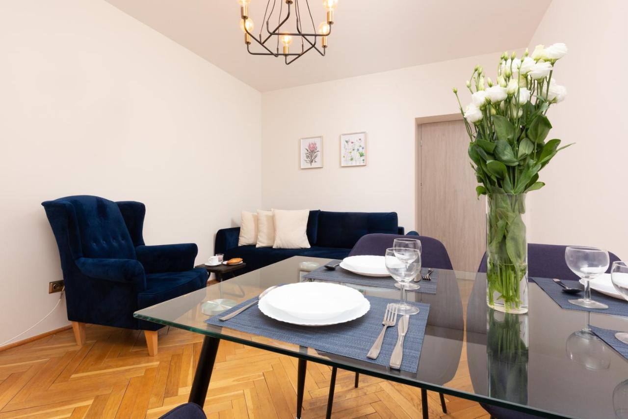City Center Apartment Elektoralna By Noclegi Renters ワルシャワ エクステリア 写真